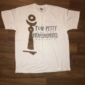 Vintage Band Tee-Tom Petty & the Heartbreakers 90s